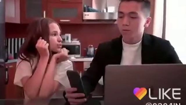 Сестра всегда помогает завести брату девушку смотреть онлайн