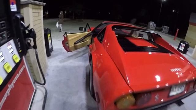 FERRARI 308 GTS QV Walk Around смотреть онлайн