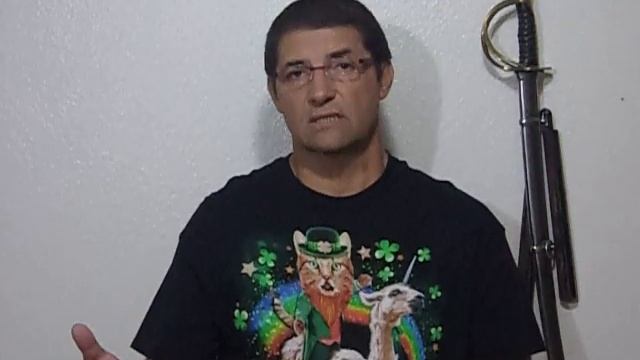 Константин Райкин платит компенсацию омоновцу, которому Павел Устинов вывернул плечо? смотреть онлайн