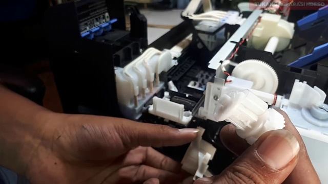 Printer Epson L3110 Error 034004 смотреть онлайн