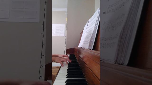 Rosemary's Piano Theme смотреть онлайн