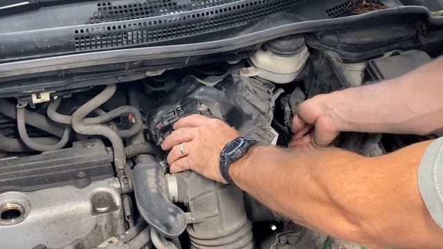 HOW TO CHANGE HONDA CRV AIR FILTER 2012 2013 2014 смотреть онлайн