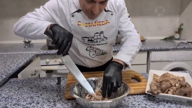 ? La MEJOR RECETA con MORRO , OREJA y MANOS de CERDO *Receta fácil y sencilla* | @ChiliRecetas смотреть онлайн