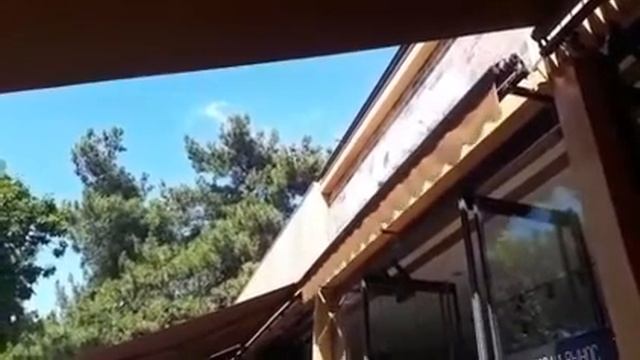 Локтевые автоматические раздвижные маркизы. Г. Новороссийск. 