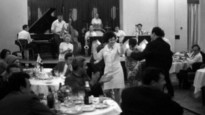 В захолустном ресторане Александр Новиков.