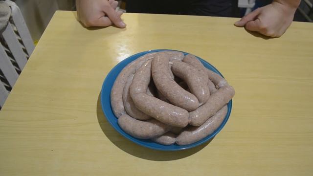 КОЛБАСКИ ДОМАШНИЕ-вариант с фаршем смотреть онлайн