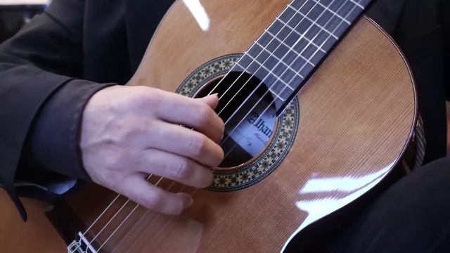 Chitarra classica Alhambra 4P смотреть онлайн