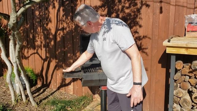 Pilot Rock Covered Grill review Part 1 смотреть онлайн