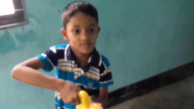 BUBBLE GUN for kids - Playtime with Bubble Gun смотреть онлайн