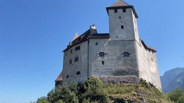 View from Schloss Gutenberg in Balzers, Liechtenstein July 2022 смотреть онлайн