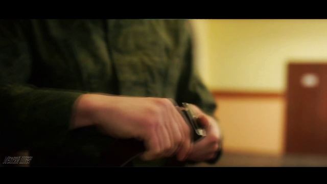 Александр Коренюгин - под сапогами мнётся грязь смотреть онлайн