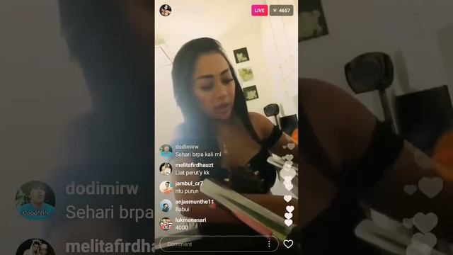 Olyolyolyjoo - Boss Oly Curhat Masalah Umur