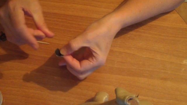 Интерьерные игрушки своими руками. Собака из кожи. Часть2 смотреть онлайн