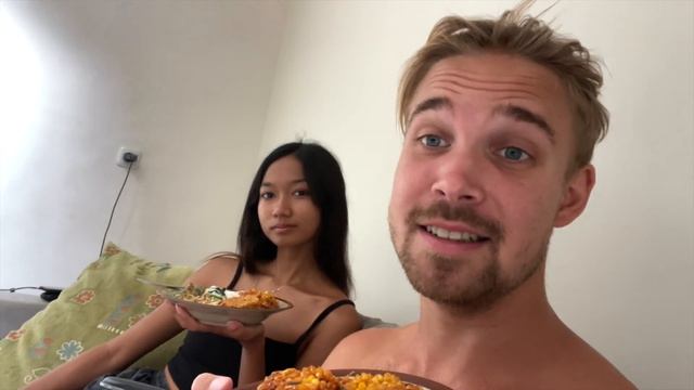 Exploring EAST JAVA with Local INDONESIAN ??Vlog 52 смотреть онлайн