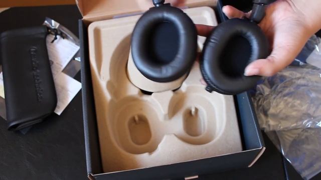 ATH M50X Unboxing! смотреть онлайн
