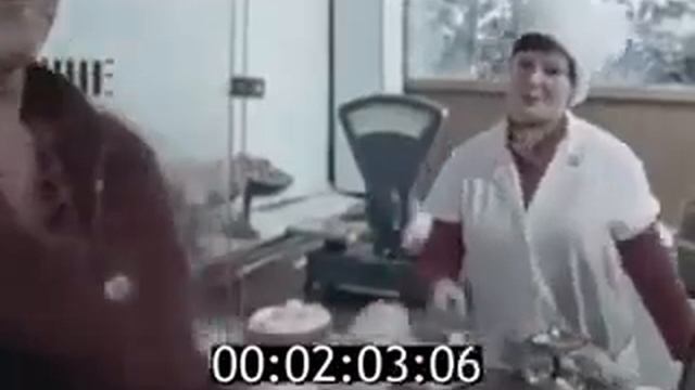 Автоматизация в советской столовой (даже в 2022 году такого нет). СССР. 1977 год. смотреть онлайн