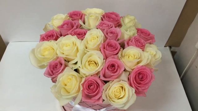 Розы в коробке микс - 25 роз смотреть онлайн