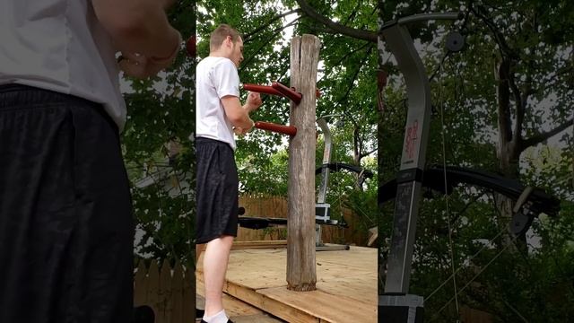 Wing Chun Muk Jong Wooden Dummy Outdoors Practice Free Flow!! #wingchun #kungfu #woodendummy смотреть онлайн