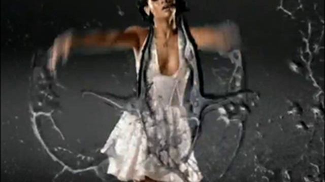 Rihanna-Umbrella Masonic Video смотреть онлайн
