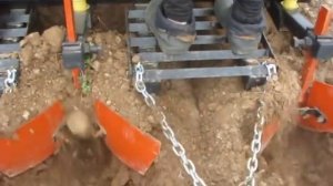 КАРТОФЕЛЕСАЖАЛКА 2-Х РЯДНАЯ НА Т-25 ДОРАБОТКА