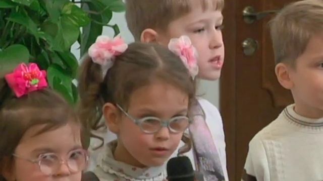 Бабушка милая (детское пение и стихотворение) смотреть онлайн