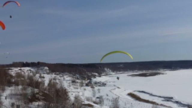 Полеты на параплане в Томске 2017 03 11 смотреть онлайн