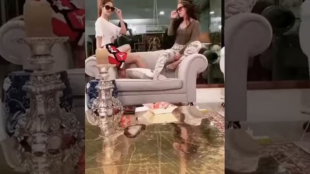 Disha Patani and Krishna Shroff dance to ward off quarantine blues. смотреть онлайн