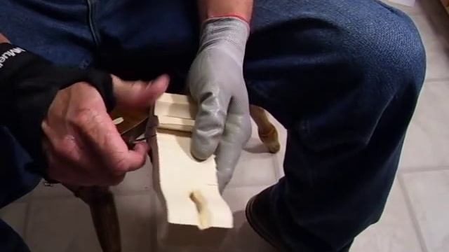 Carving The Cowbot Out Of Wood Part 1 смотреть онлайн