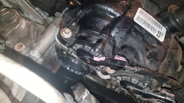 How-to: Remove the Thermostat & Housing on a FWD/AWD Pentastar V6 vehicle (Dodge Journey) смотреть онлайн