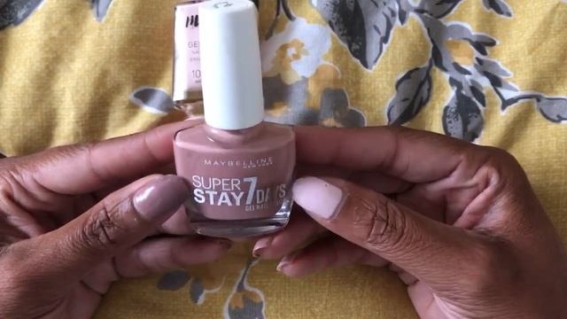 BATTLE OF THE NAIL POLISH: MAYBELLINE SUPERSTAY VS AVON MARK GEL SHINE смотреть онлайн