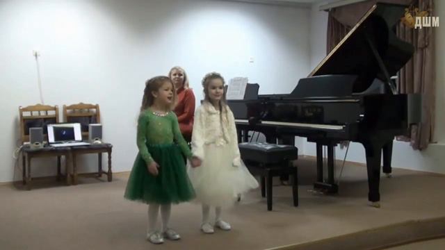 Маленький концерт маленьких артистов :) ДШИ г. Славутич смотреть онлайн