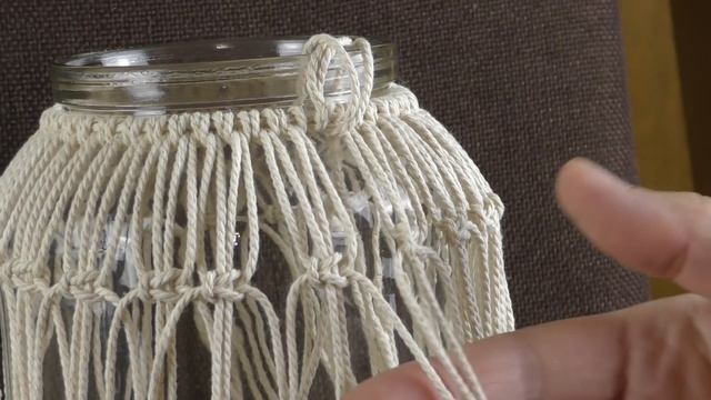 DIY Macramé Jar Cover | Boho Candle Holder Tutorial смотреть онлайн