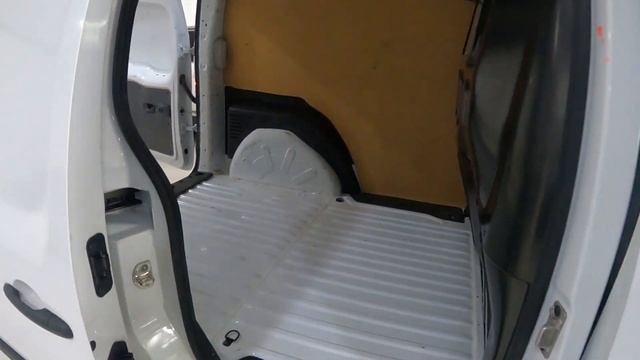 Renault - Kangoo FURGÓN Profesional dCi 55kW (75CV) Euro 6 смотреть онлайн