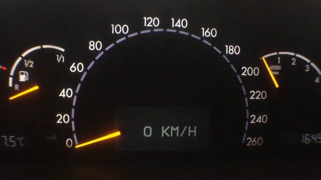 mercedes-benz S320 (w220) Переключаем показания скорости с миль в километры смотреть онлайн