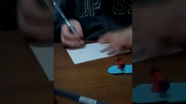 Как нарисовать скейт карандашом смотреть онлайн