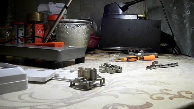 устраняем мигание выключенной энергосберегающей лампы смотреть онлайн