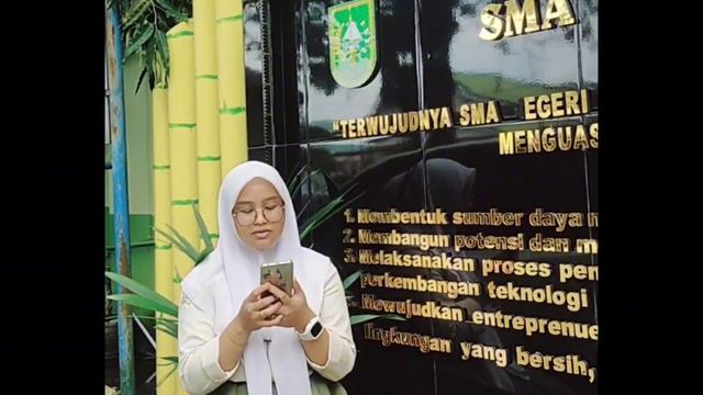 Somewhere only we know, sing a song смотреть онлайн