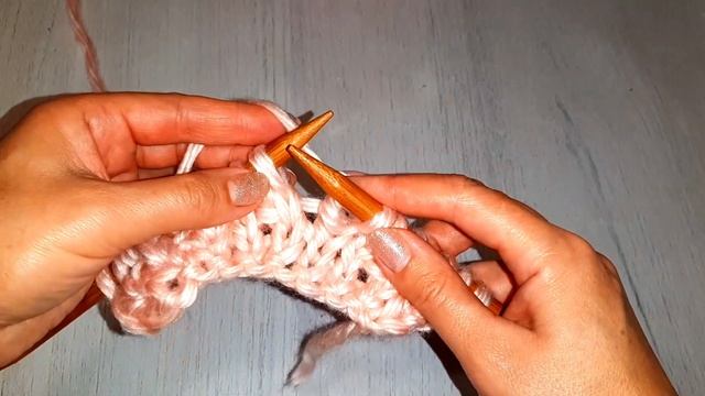 Как вязать петли на ряд ниже. Видео для начинающих. смотреть онлайн