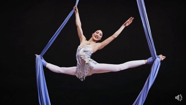 Юлия Мартынова, воспитатель Школы № 771. Цирковые артисты смотреть онлайн