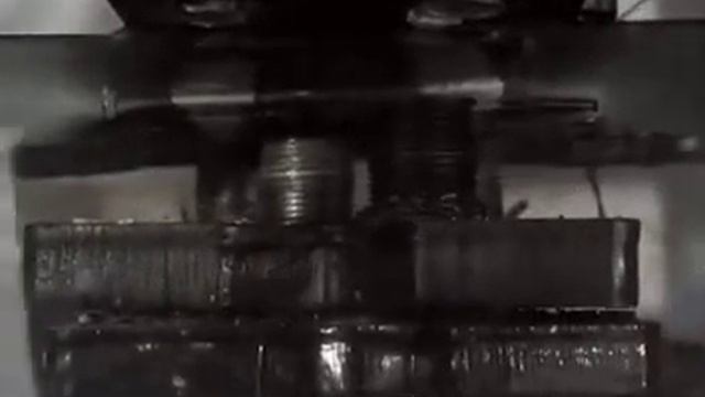 Обсидиановый шар VS гидравлический шар смотреть онлайн
