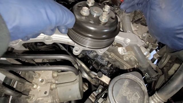 2015 toyota sienna 3.5L water pump replacement смотреть онлайн