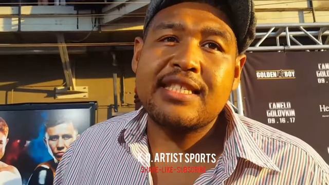Baller's star Omar Miller breaks down the MEGA fight! The Rock is going for... смотреть онлайн