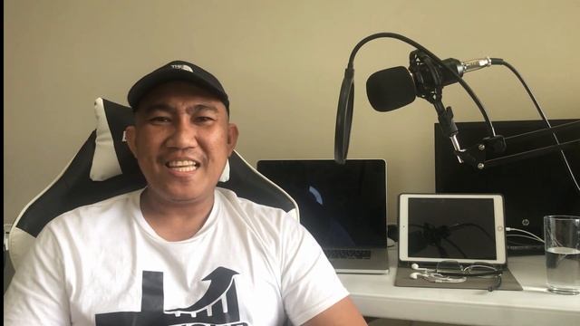 How Much is the Salary of a Programmer in the Philippines смотреть онлайн