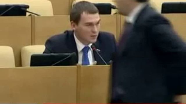 Канал новости Госдума рассмотрит законопроект о запрете в России американского доллара смотреть онлайн