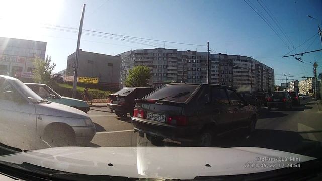 Городская пробка. КАРКАМ QL3 MINI смотреть онлайн