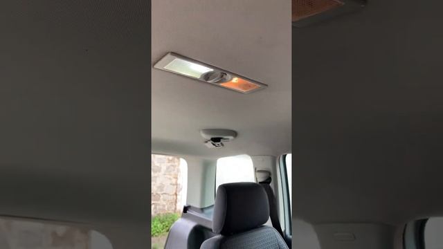 Замена плафона в салоне. volkswagen touran 2004. смотреть онлайн
