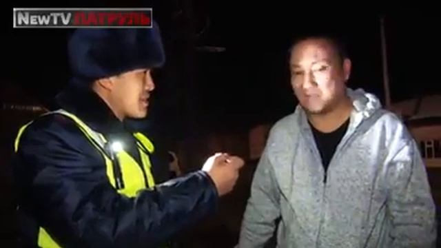 Как правильно будет?Передавать документы ,предъявить документы? смотреть онлайн