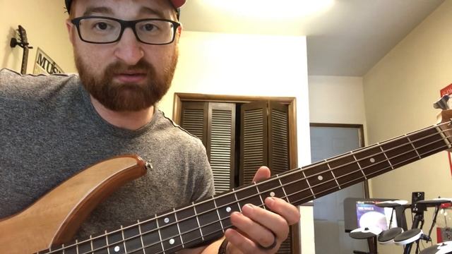 How to Play “Ramble On” (Bass Lesson) смотреть онлайн