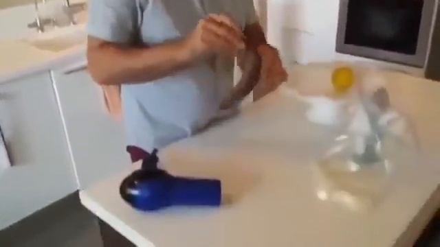 Что делать с почерневшим бананом. Шок! Что это вообще было... смотреть онлайн