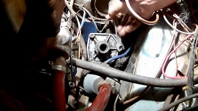 Доливка масла в рулевую Москвича смотреть онлайн